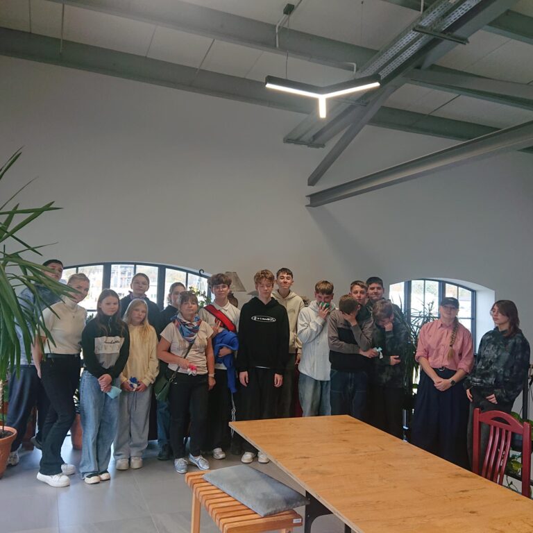 2025.10.21 – Szkolna wycieczka 7a w „trzech aktach”