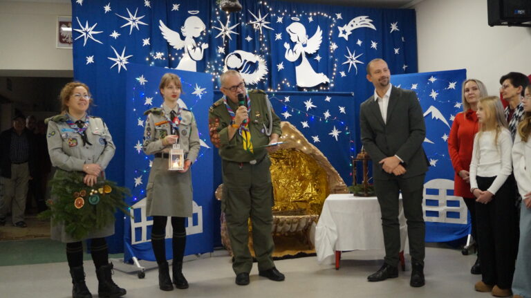 2025.12.19 Przekazanie Betlejemskiego Światła Pokoju