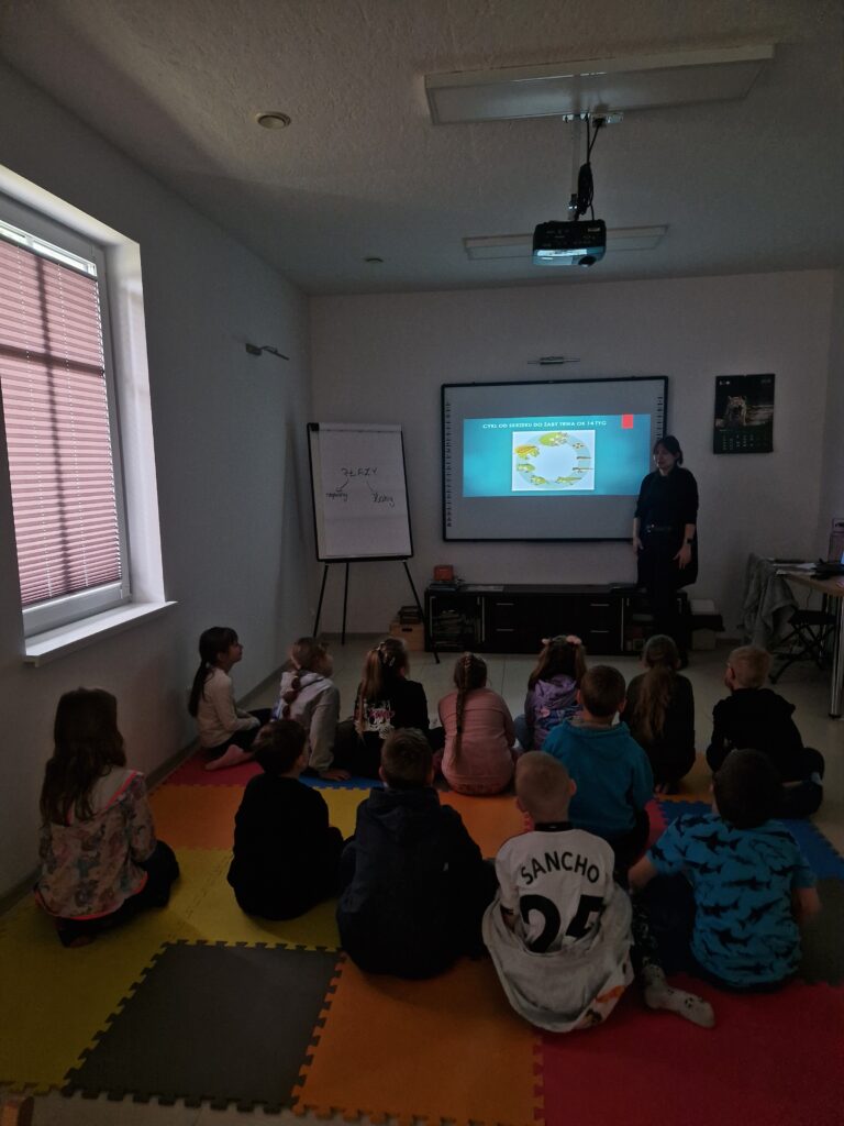 2026.03.31 -Warsztaty przyrodnicze klas drugich: „Czy ropucha jest żabą?” 